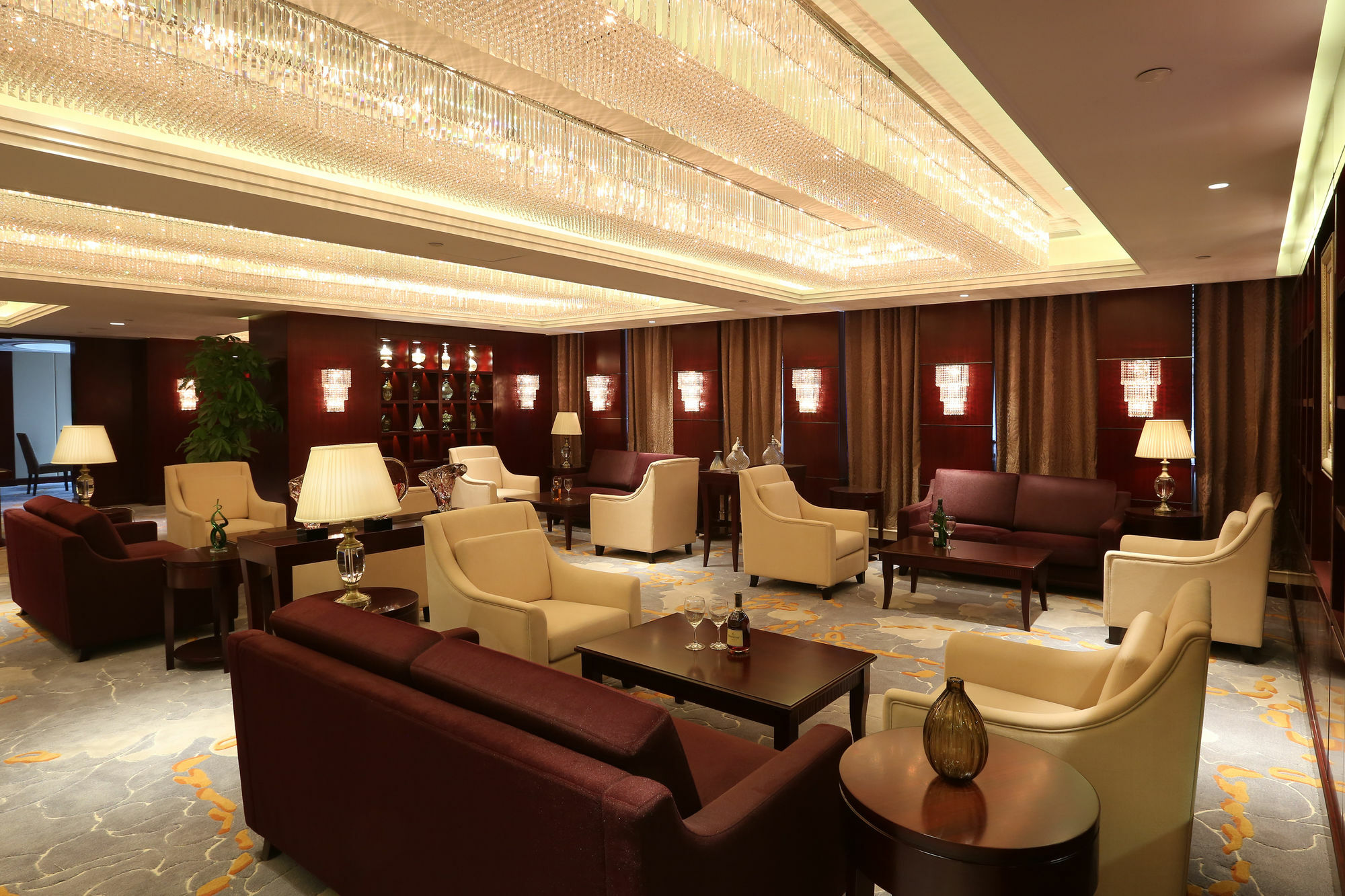 Parkview Hotel Taiyuan Exterior photo